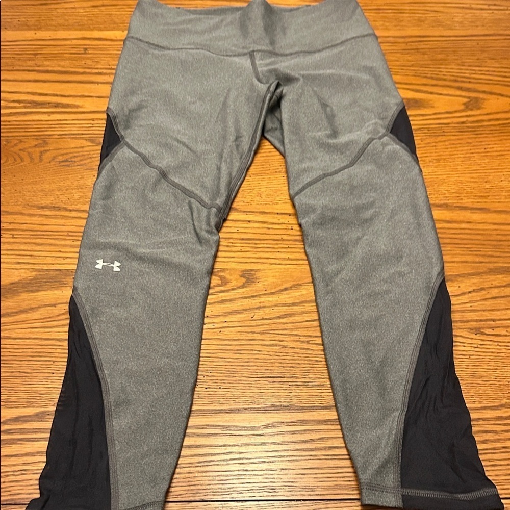 Under Armour Charcoal and Black Athletic Leggings/8